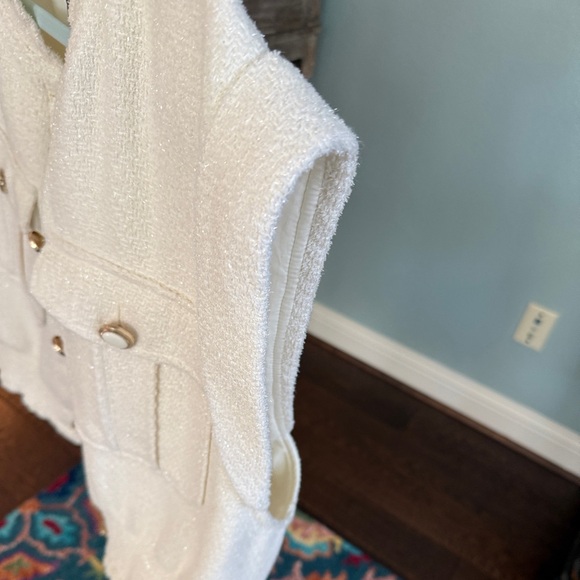 Christian Lacroix Cream Bouclé Tweed Vest | Size Large - Picture 5 of 14